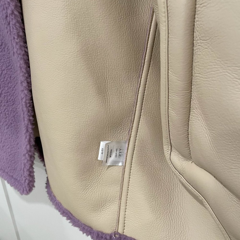 A.L.C. Women's Purple Lincoln Oversized Shearling Teddy Coat Jacket Size XS - Picture 8 of 9